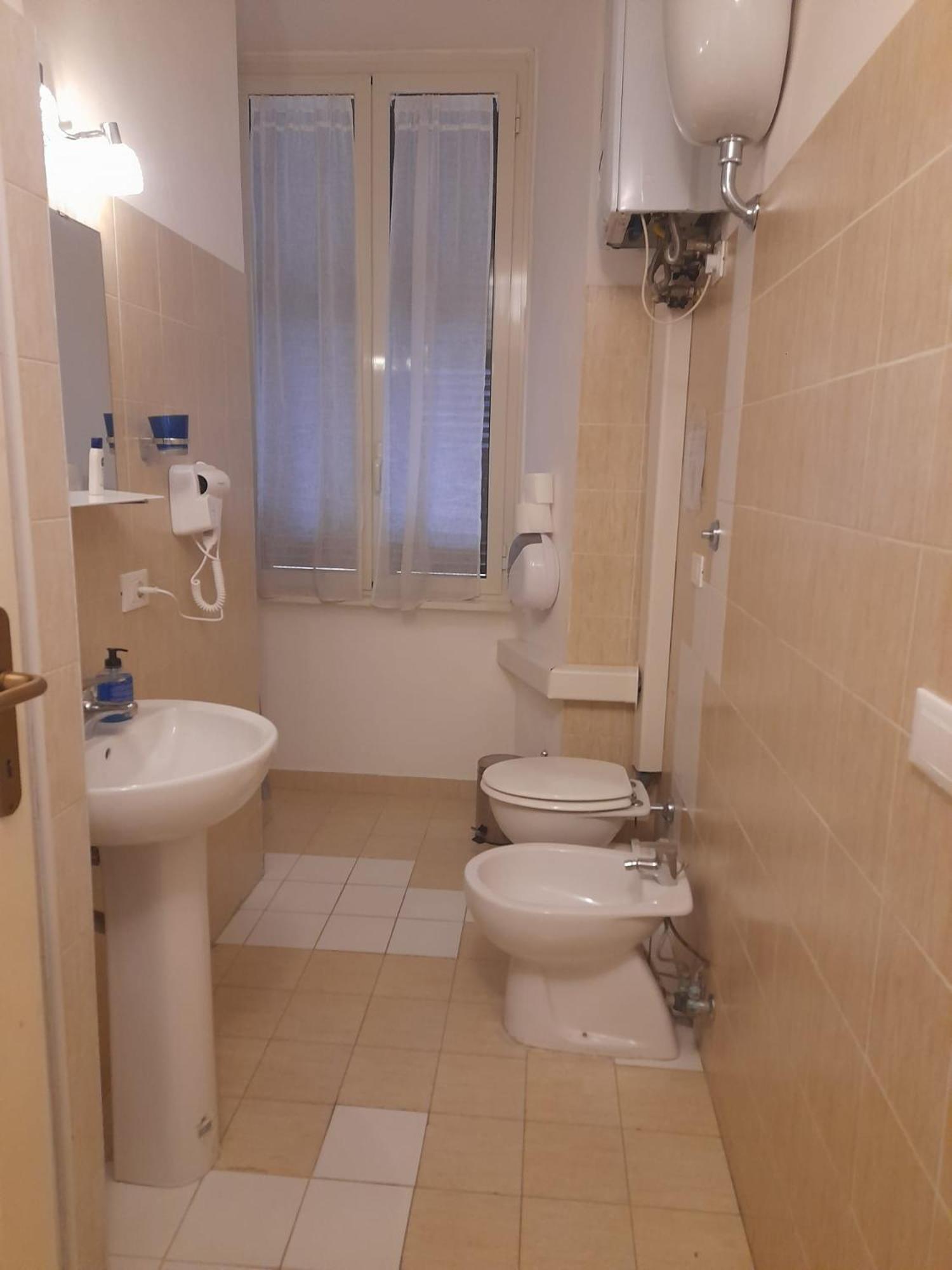 Casa Roma Affittacamere מראה חיצוני תמונה